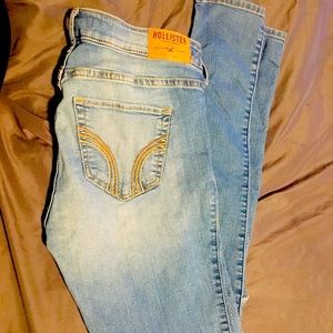 Hollister skinny jeans